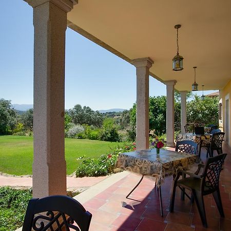 Apartamentos El Jardín del Poeta Guijo de Granadilla Habitación foto