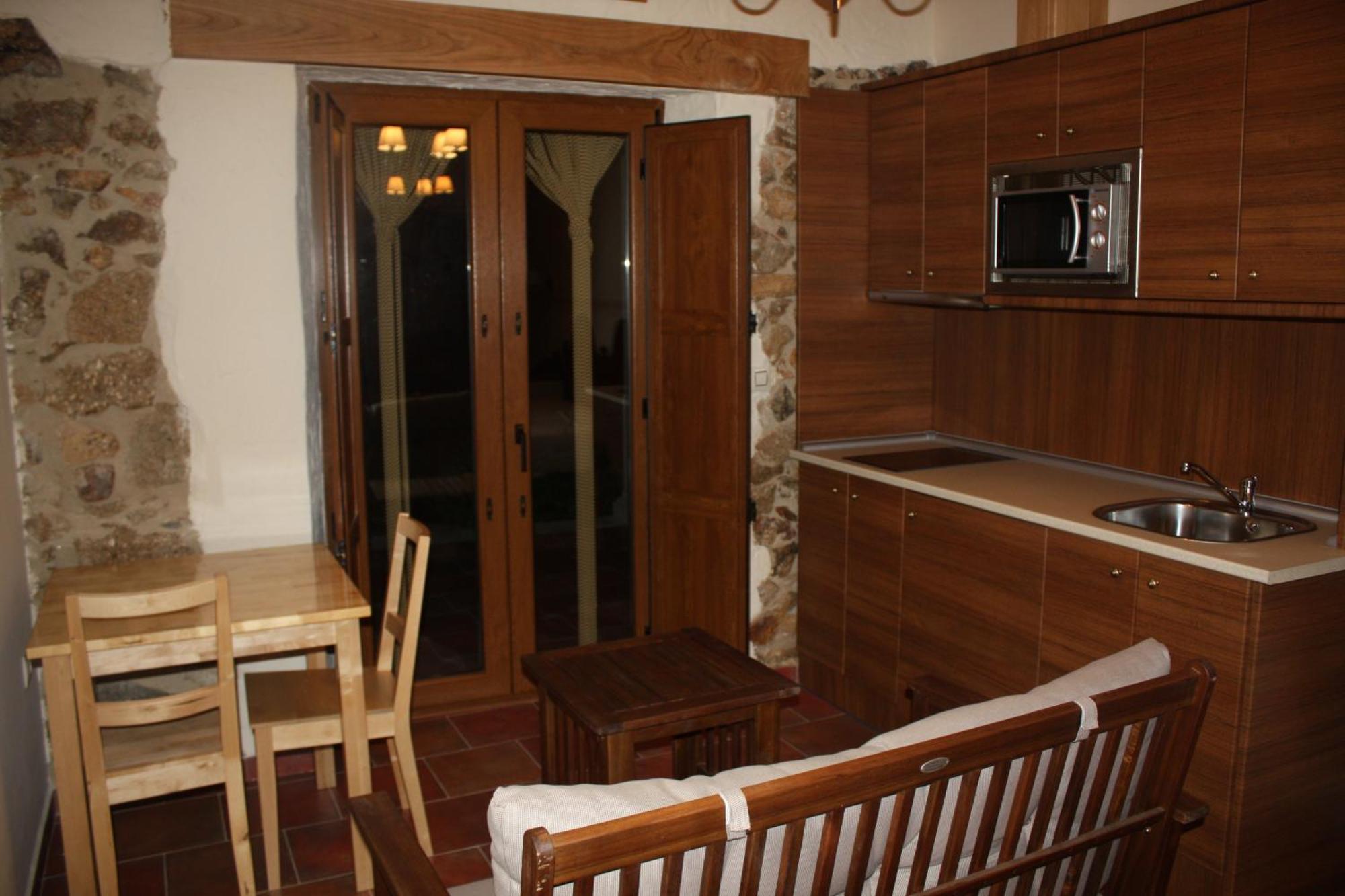 Apartamentos El Jardín del Poeta Guijo de Granadilla Exterior foto