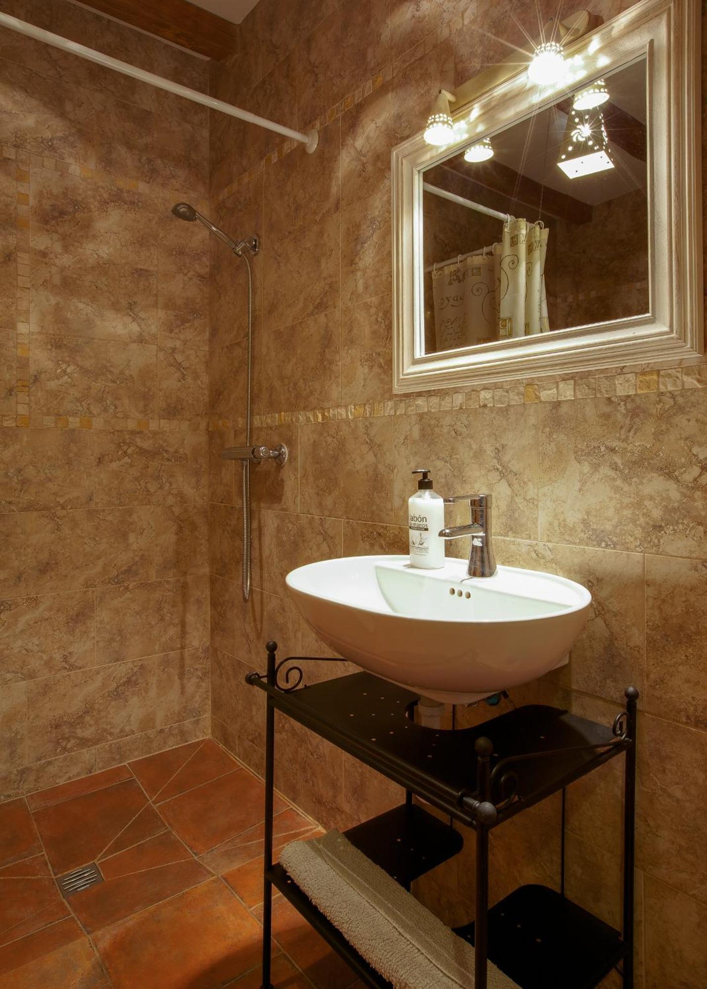 Apartamentos El Jardín del Poeta Guijo de Granadilla Habitación foto