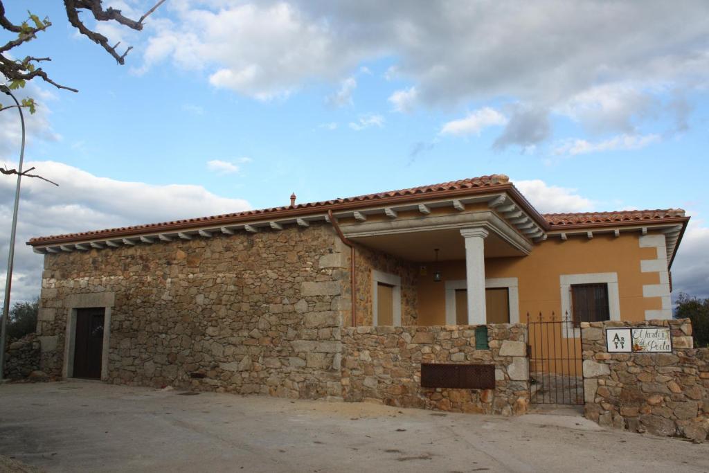 Apartamentos El Jardín del Poeta Guijo de Granadilla Habitación foto