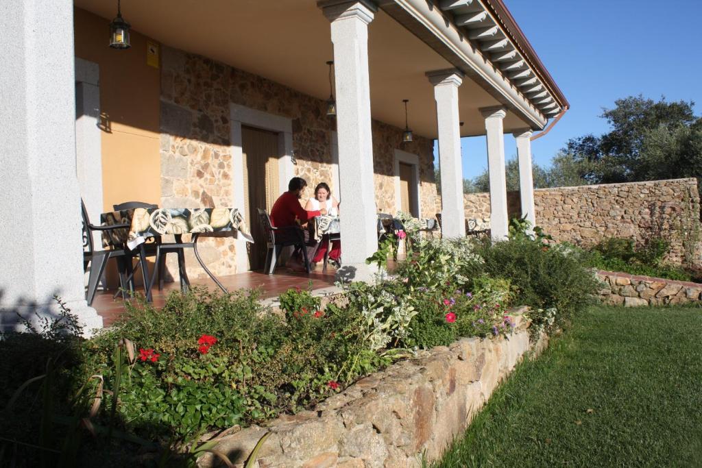 Apartamentos El Jardín del Poeta Guijo de Granadilla Habitación foto
